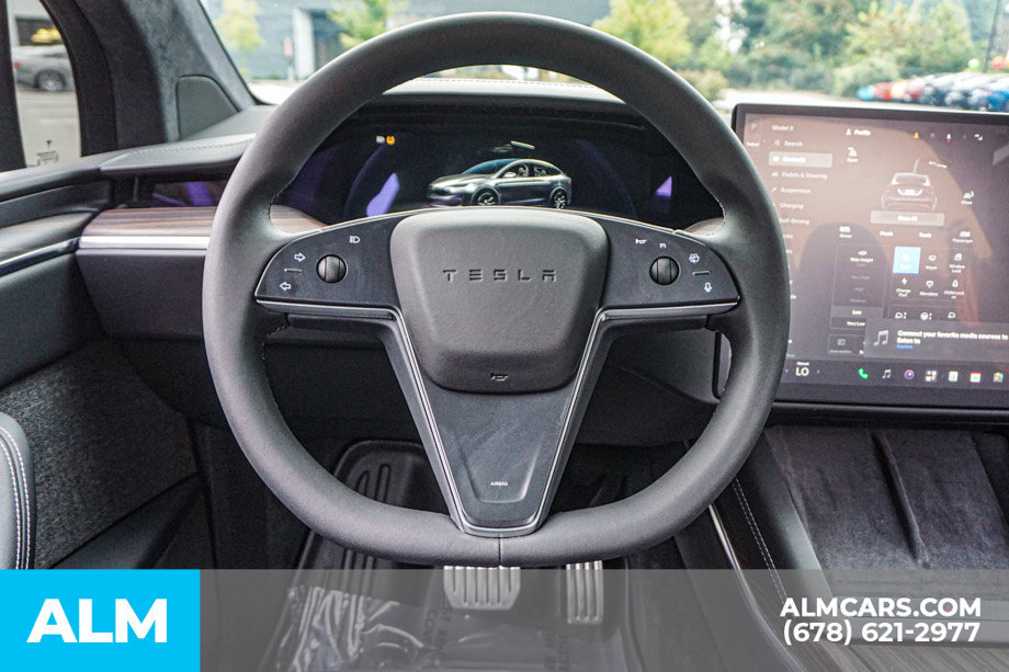 Used 2024 Tesla Model X AWD/4WD image 28
