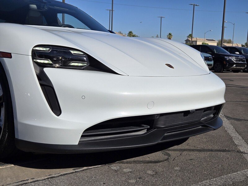 Used 2021 Porsche Taycan 4S w/ Premium Package AWD/4WD image 8
