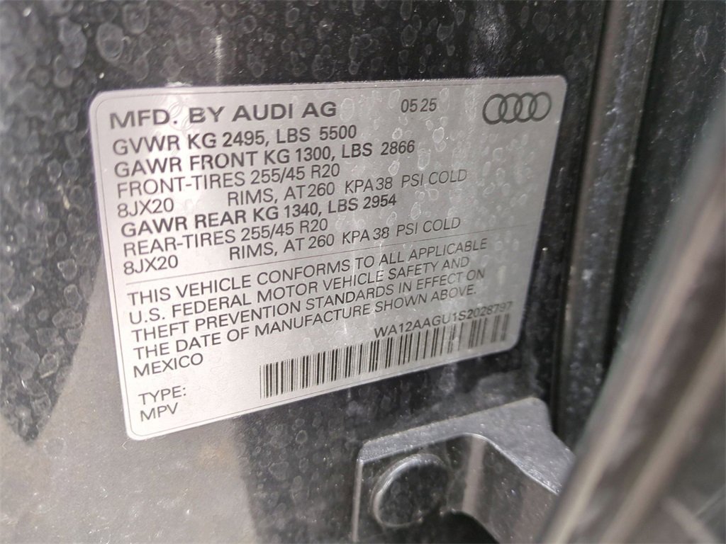 Used 2025 Audi Q5 Premium Plus w/ Premium Plus image 11