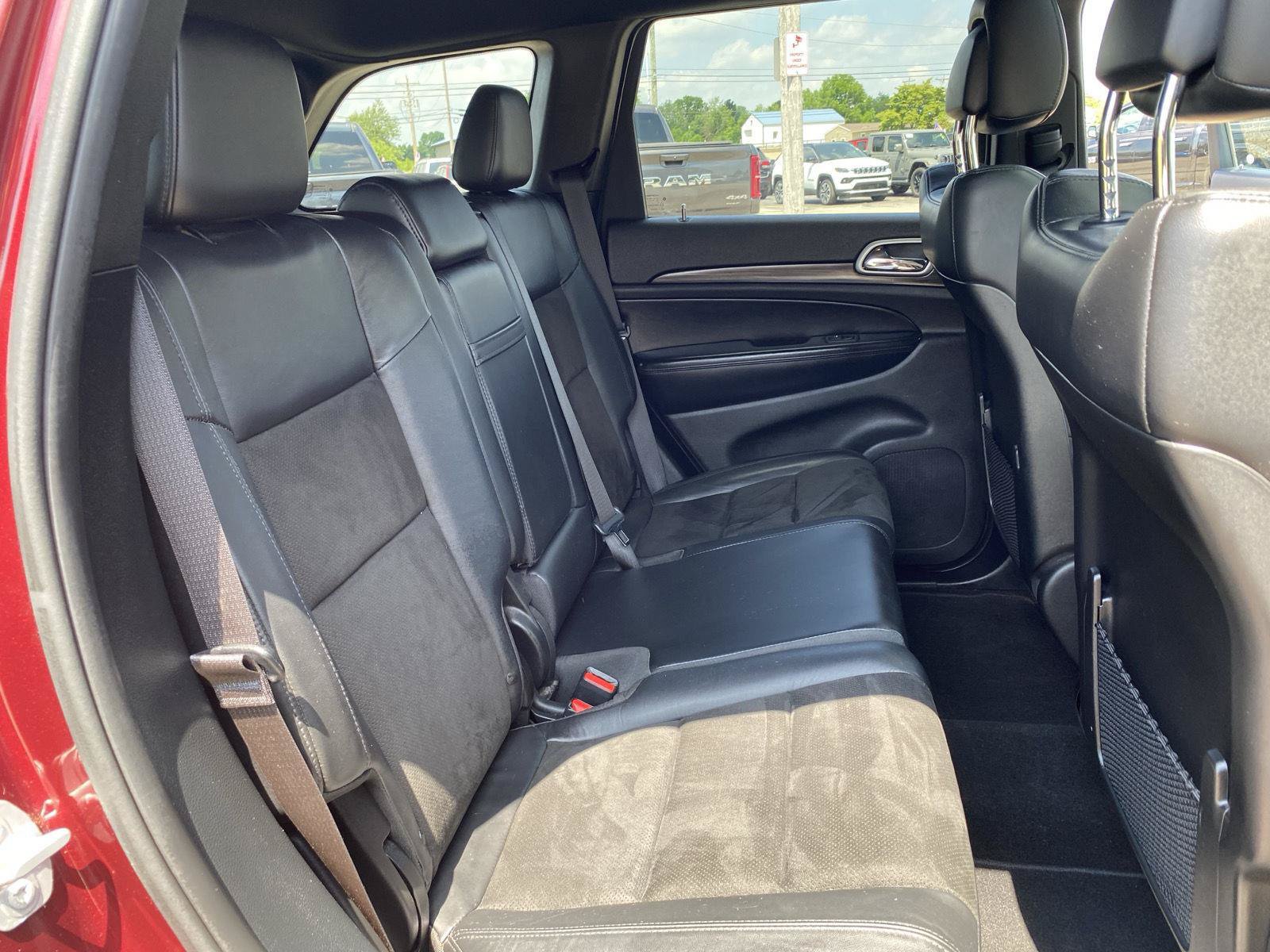 Used 2019 Jeep Grand Cherokee Altitude AWD/4WD image 38