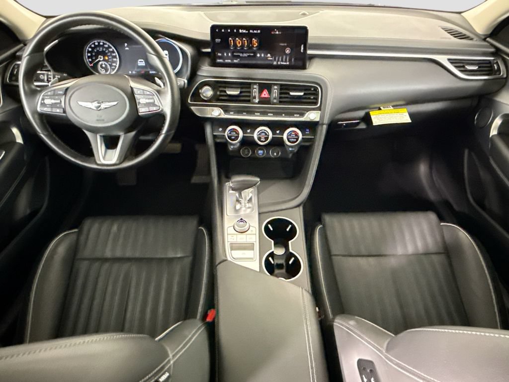 Used 2022 Genesis G70 2.0T w/ Prestige Package RWD image 13