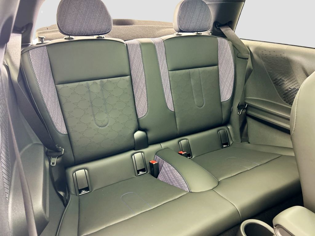 New 2026 MINI Cooper 2-Door Hardtop image 21