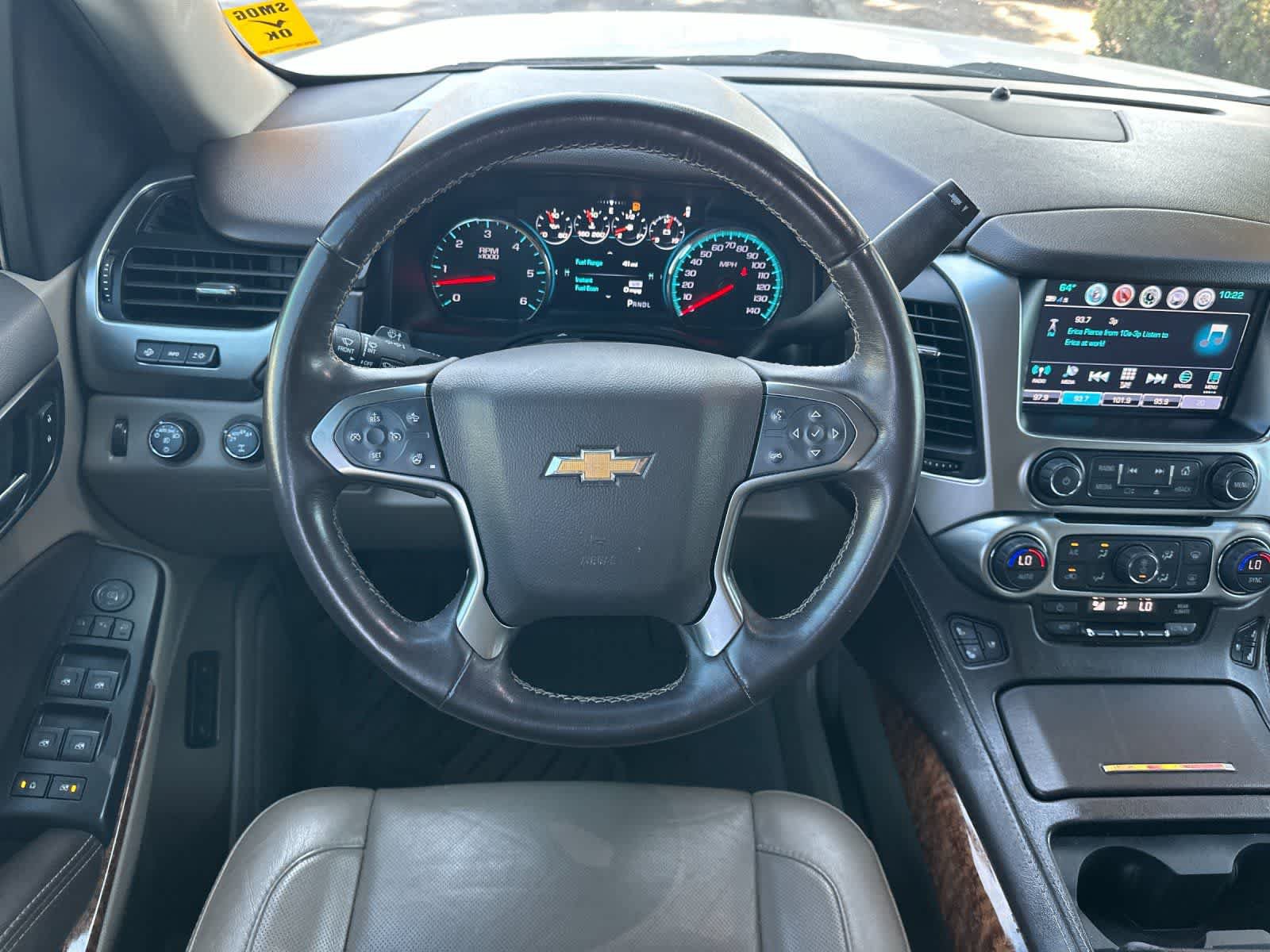 Used 2020 Chevrolet Tahoe Premier w/ Premier 6.2L Value Package AWD/4WD image 15