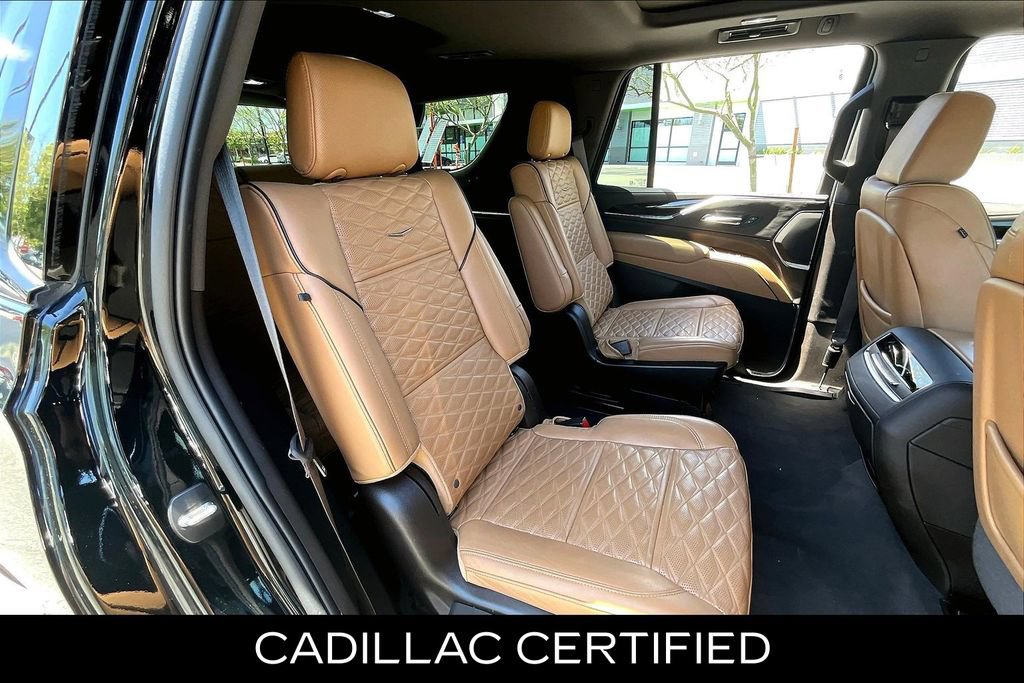 Certified 2023 Cadillac Escalade Sport w/ Touring Package AWD/4WD image 18