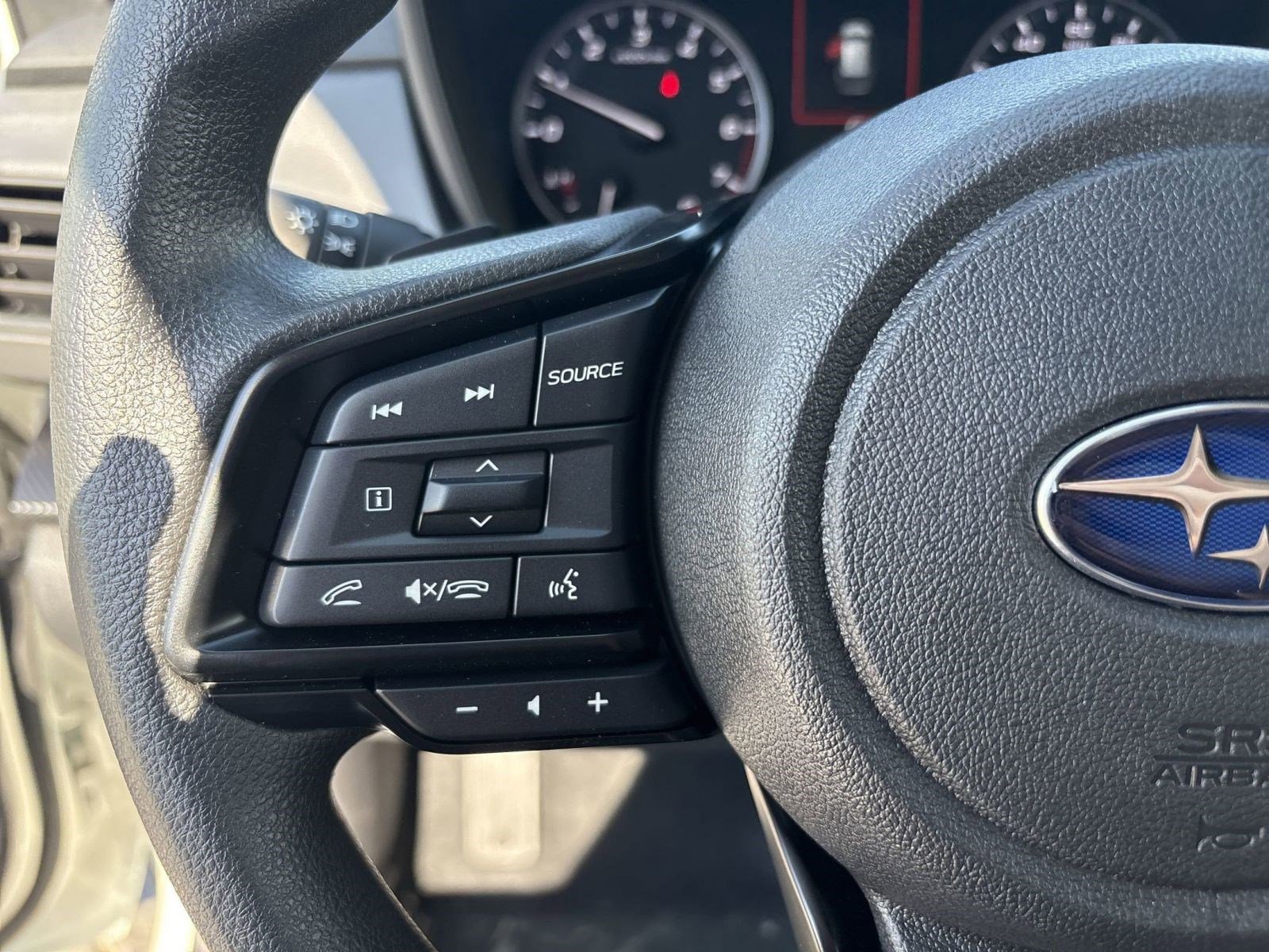 Used 2025 Subaru Crosstrek 2.0i Premium image 15