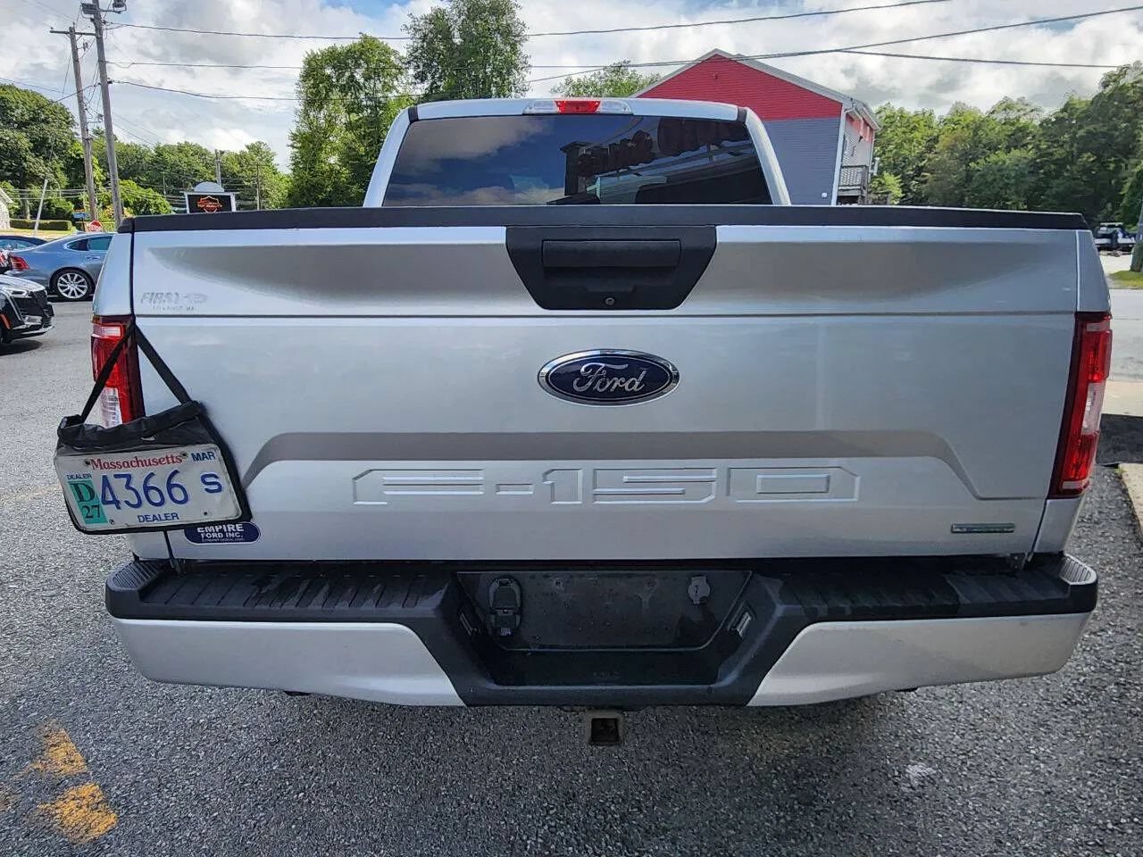 Used 2018 Ford F150 XL w/ Equipment Group 101A Mid AWD/4WD image 5