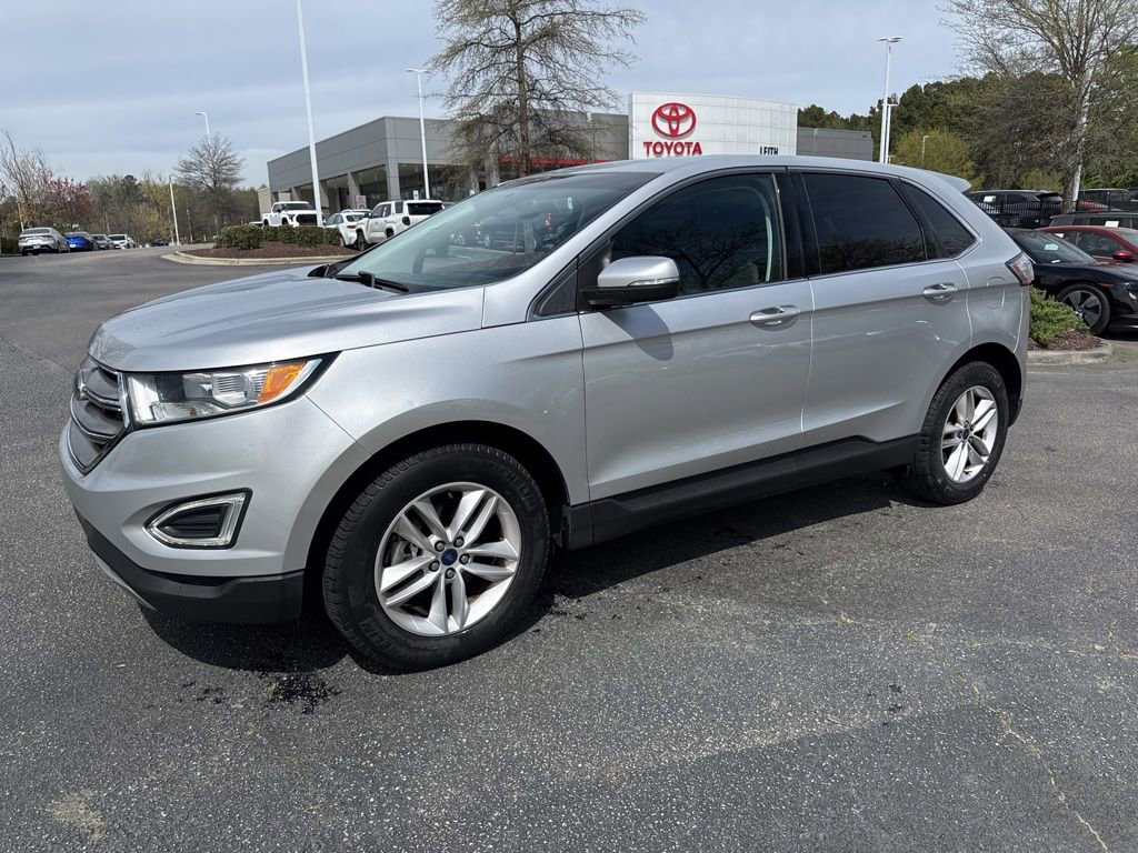 Used 2015 Ford Edge SEL w/ Equipment Group 201A image 2