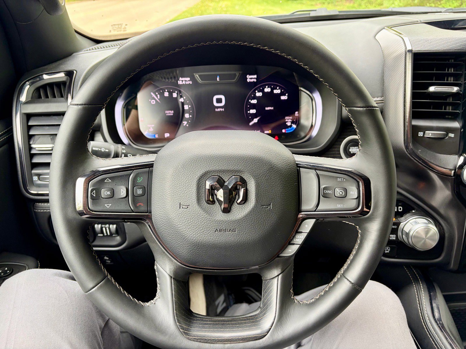 Used 2024 RAM 1500 Limited image 25
