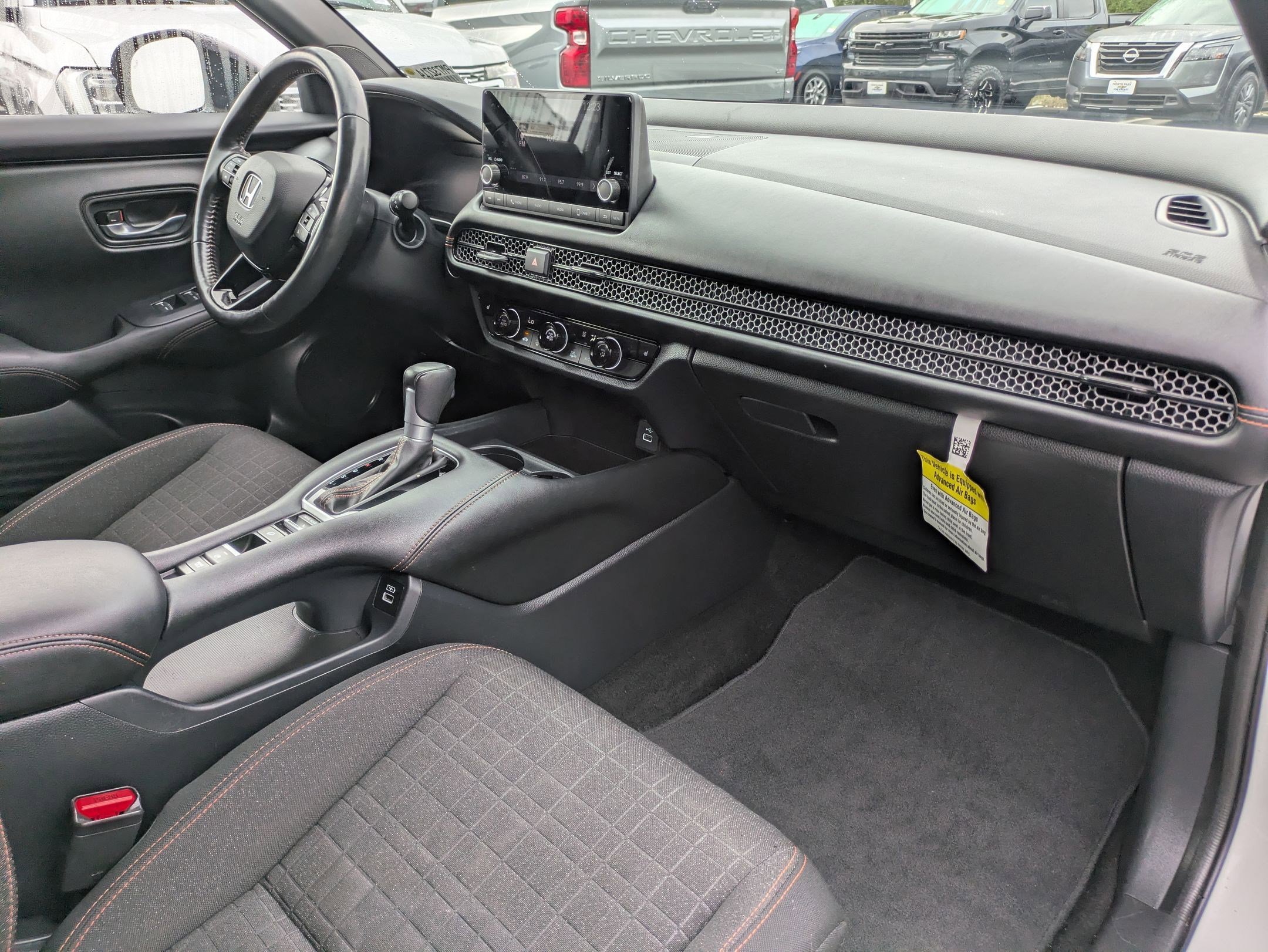 Used 2023 Honda HR-V Sport image 28