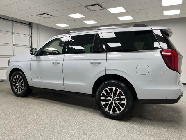 Used 2025 Ford Expedition Platinum AWD/4WD image 7