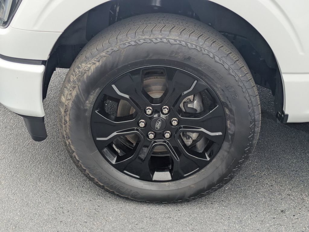 Used 2022 Ford F150 Lariat w/ Equipment Group 502A High image 12