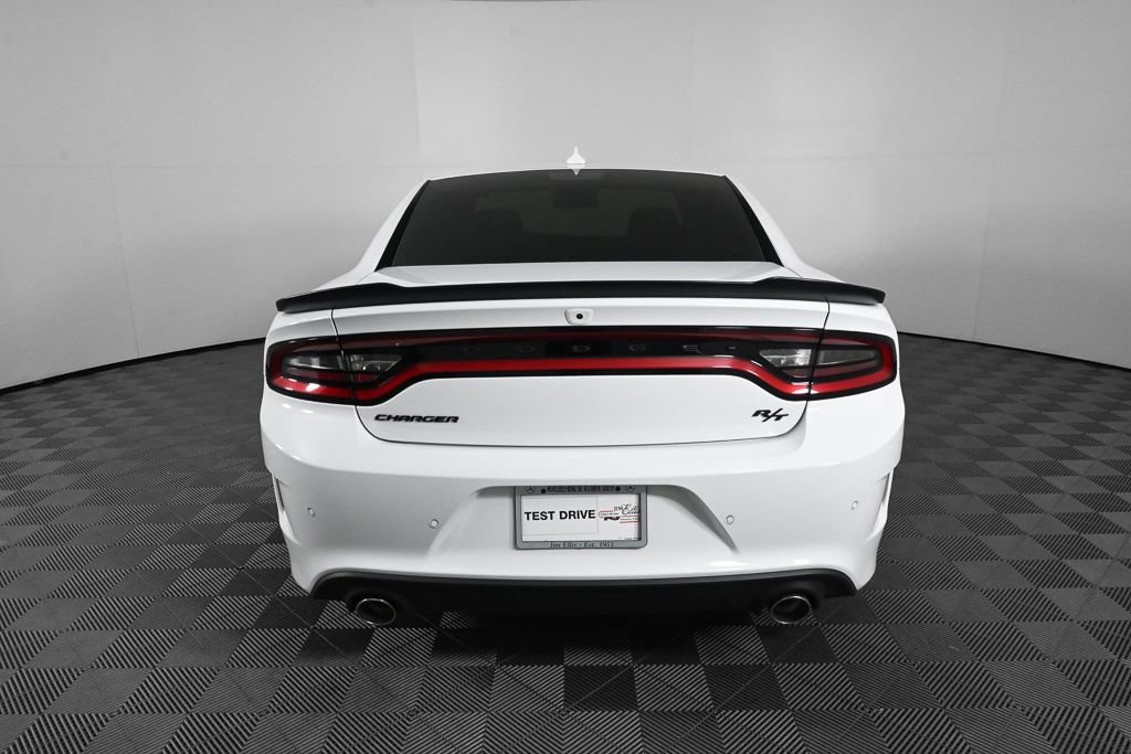 Used 2023 Dodge Charger R/T w/ Performance Handling Group RWD image 27