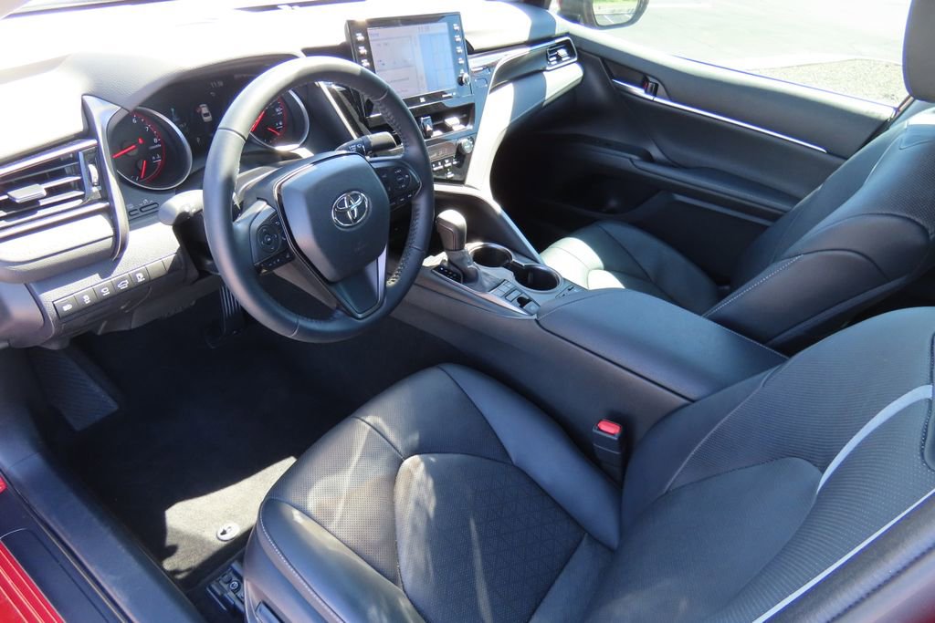 Certified 2022 Toyota Camry XSE image 9