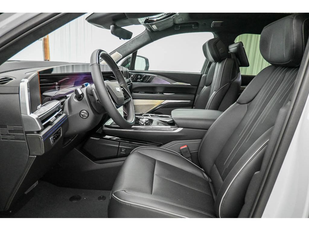 New 2026 Cadillac Escalade IQL Sport 2 AWD/4WD image 17