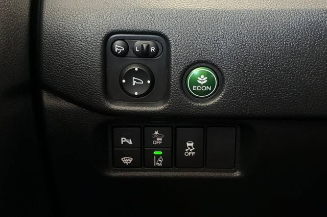 Certified 2025 Honda Passport TrailSport image 34