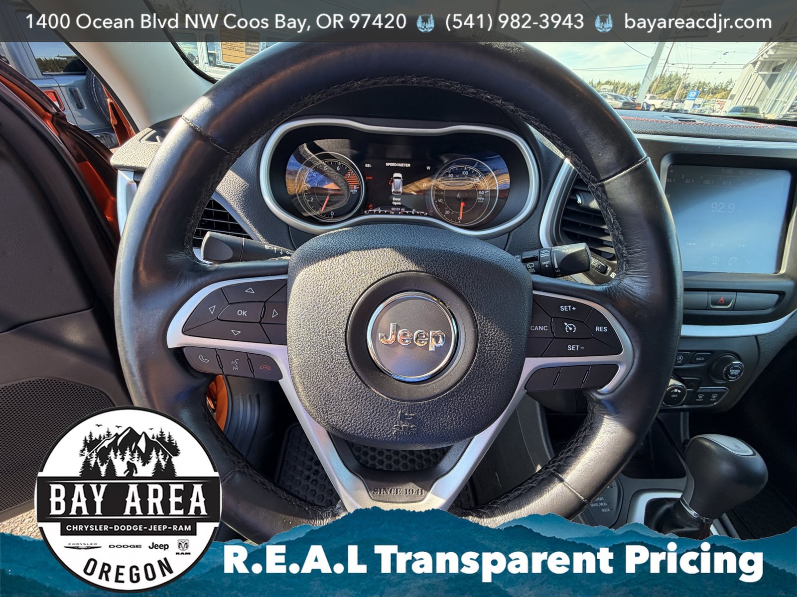 Used 2016 Jeep Cherokee Trailhawk w/ Leather Interior Group AWD/4WD image 20
