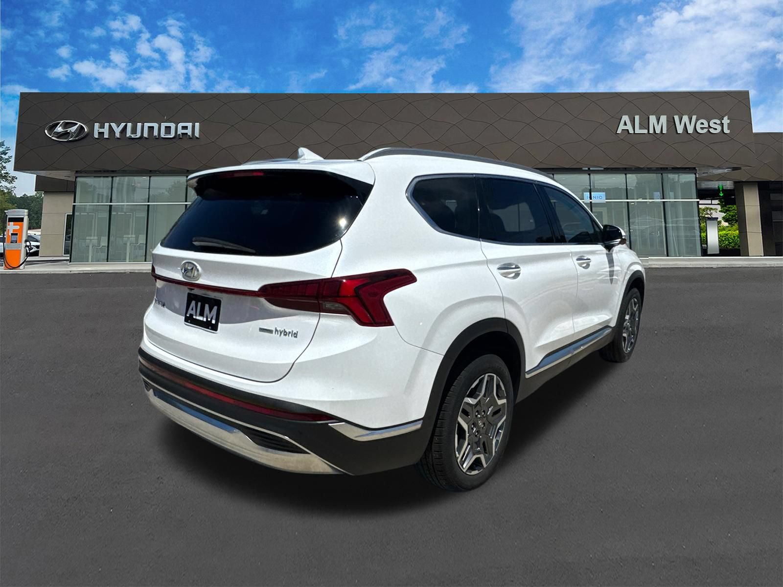 Used 2022 Hyundai Santa Fe Limited w/ Cargo Package AWD/4WD image 5