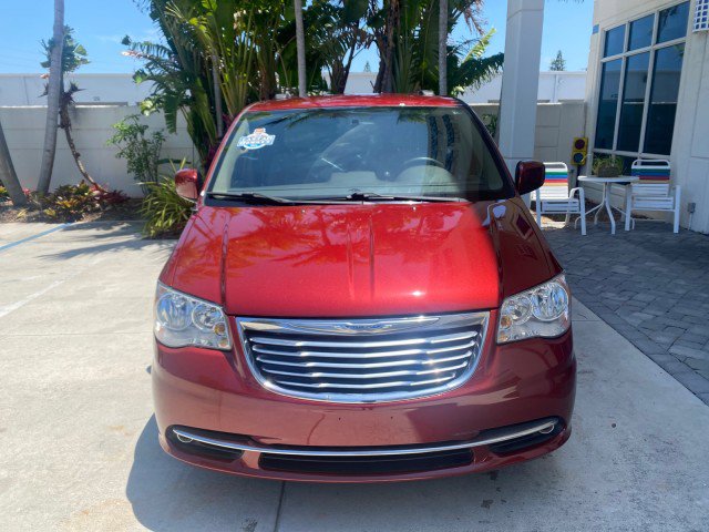 Used 2012 Chrysler Town & Country Touring w/ Entertainment Group #1 image 3