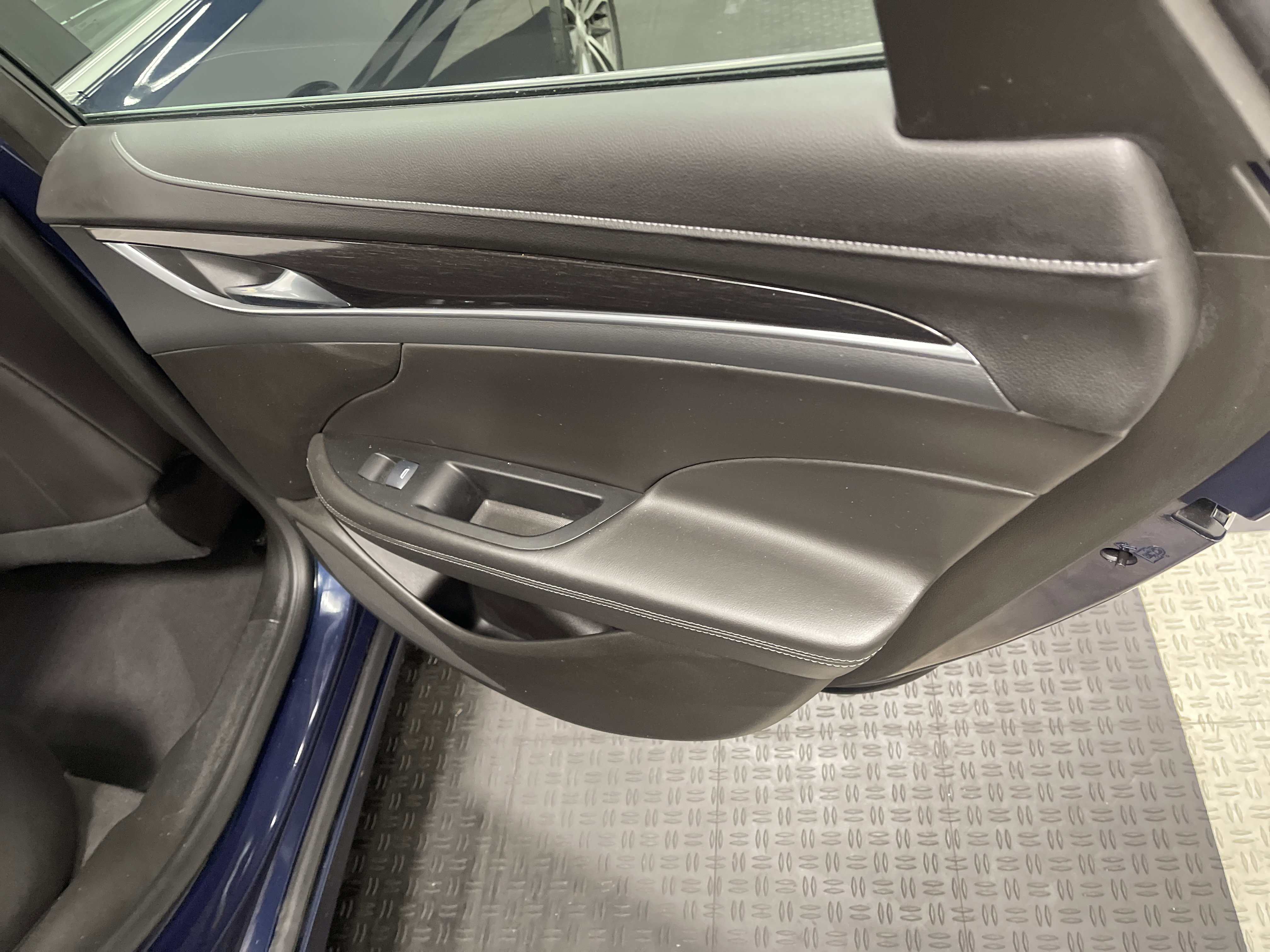 Used 2017 Buick LaCrosse Premium w/ Sun and Shade Package FWD image 19