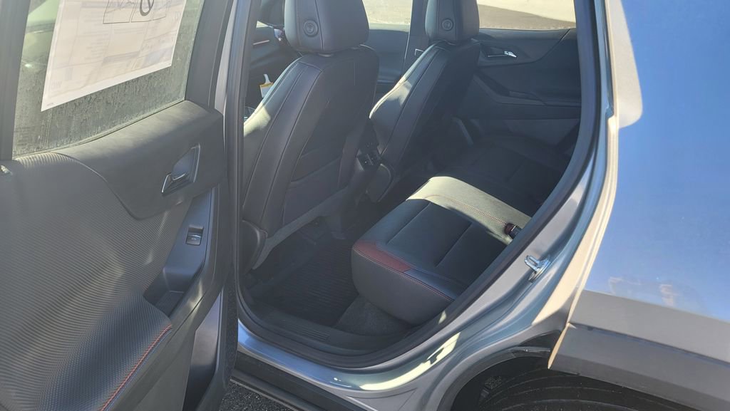 New 2026 Chevrolet Equinox RS w/ Convenience Package III image 25