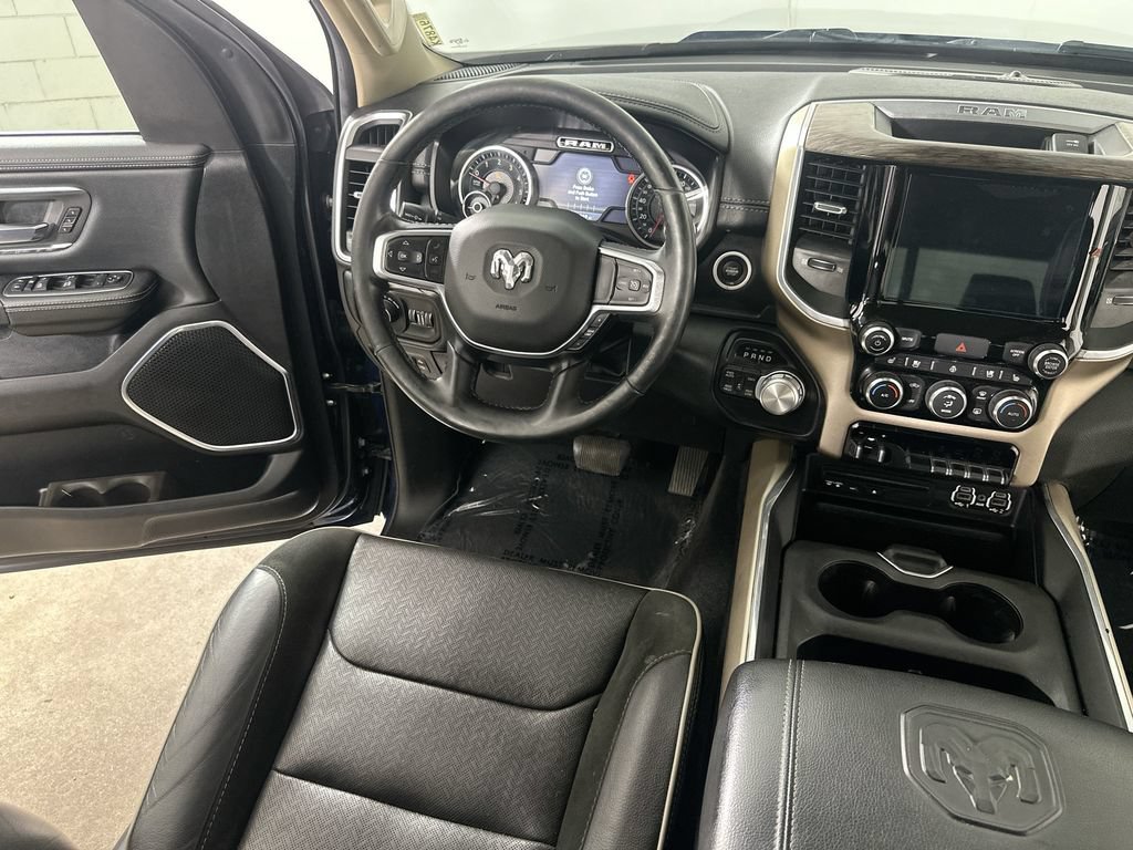 Used 2019 RAM 1500 Laramie AWD/4WD image 19