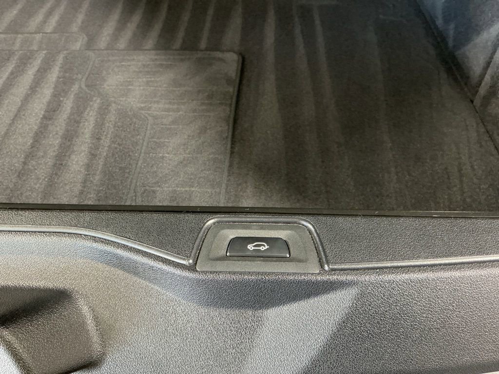 Certified 2022 BMW X5 sDrive40i w/ M Sport Package image 30