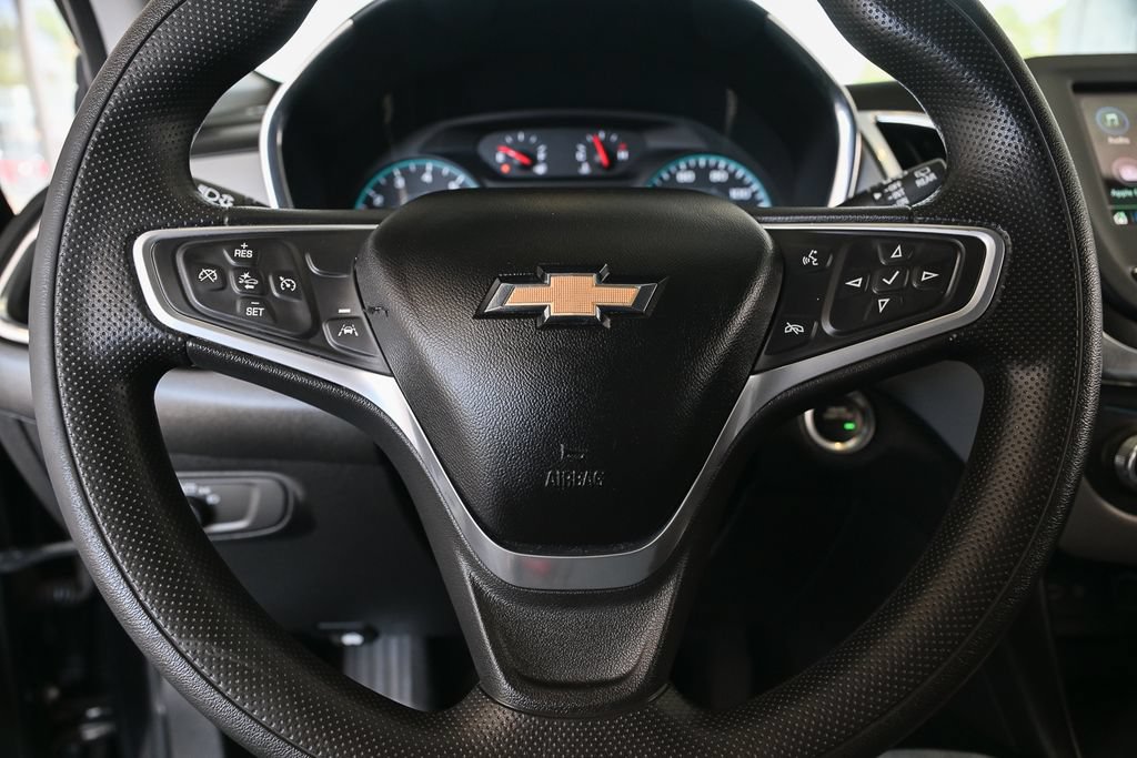 Used 2022 Chevrolet Equinox LS w/ LPO, Cargo Package FWD image 21