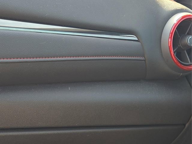 Used 2022 Chevrolet Blazer RS w/ Enhanced Convenience Package image 27