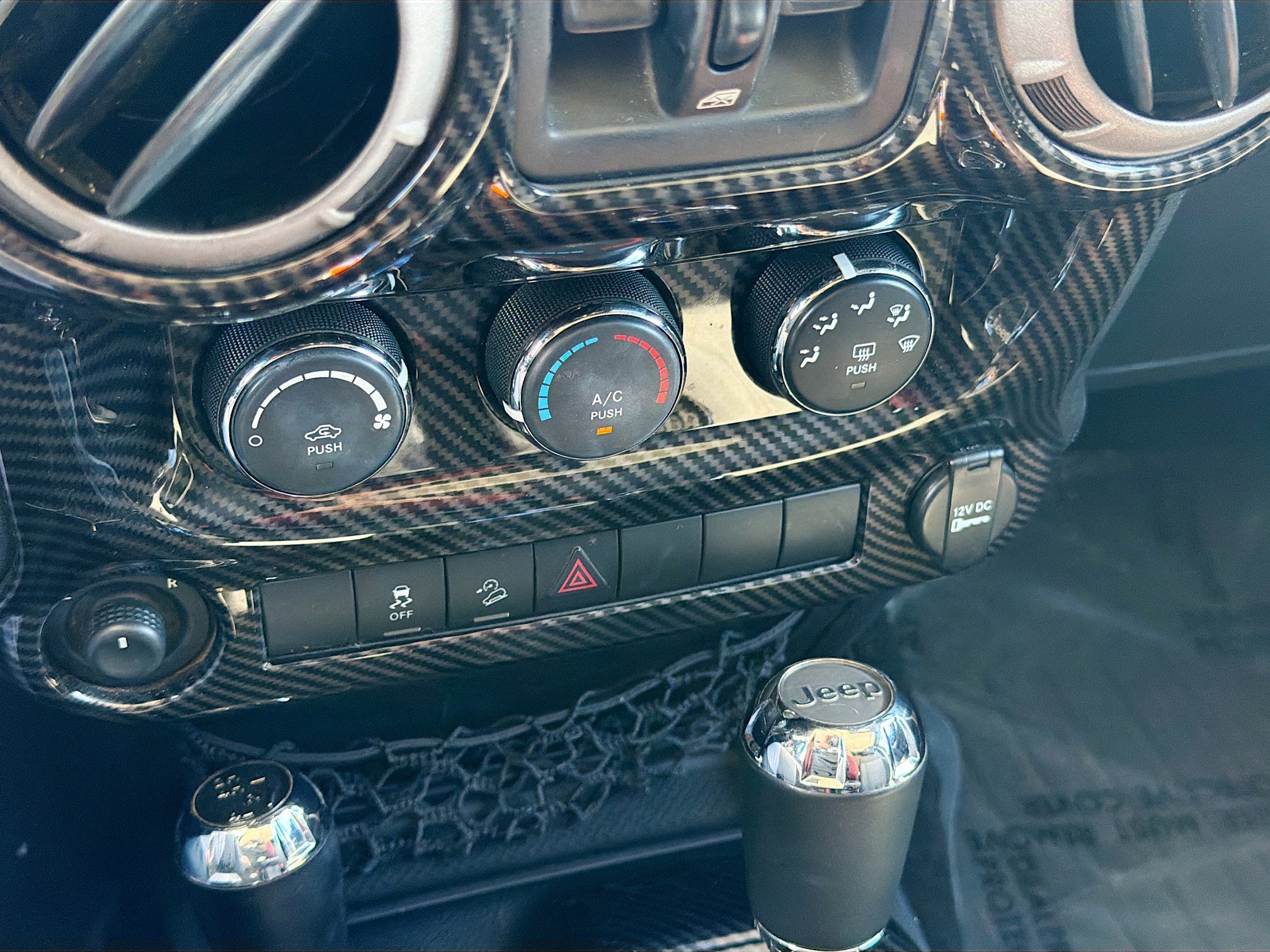 Used 2011 Jeep Wrangler Unlimited Sport image 27