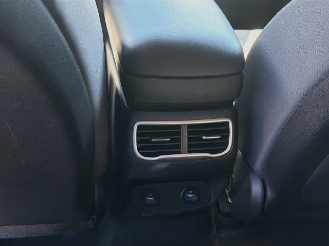 Used 2023 Hyundai Santa Fe SEL FWD image 26
