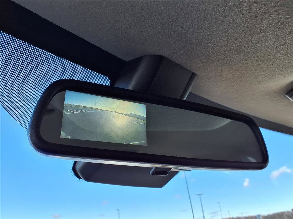 Used 2025 Chevrolet Express 3500 LT w/ LT Preferred Equipment Group RWD image 13