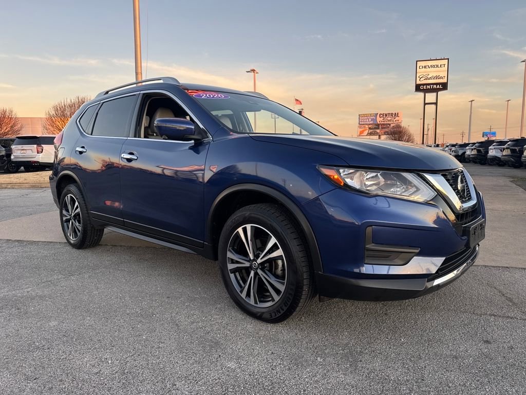 Used 2020 Nissan Rogue SV w/ Premium Package image 10