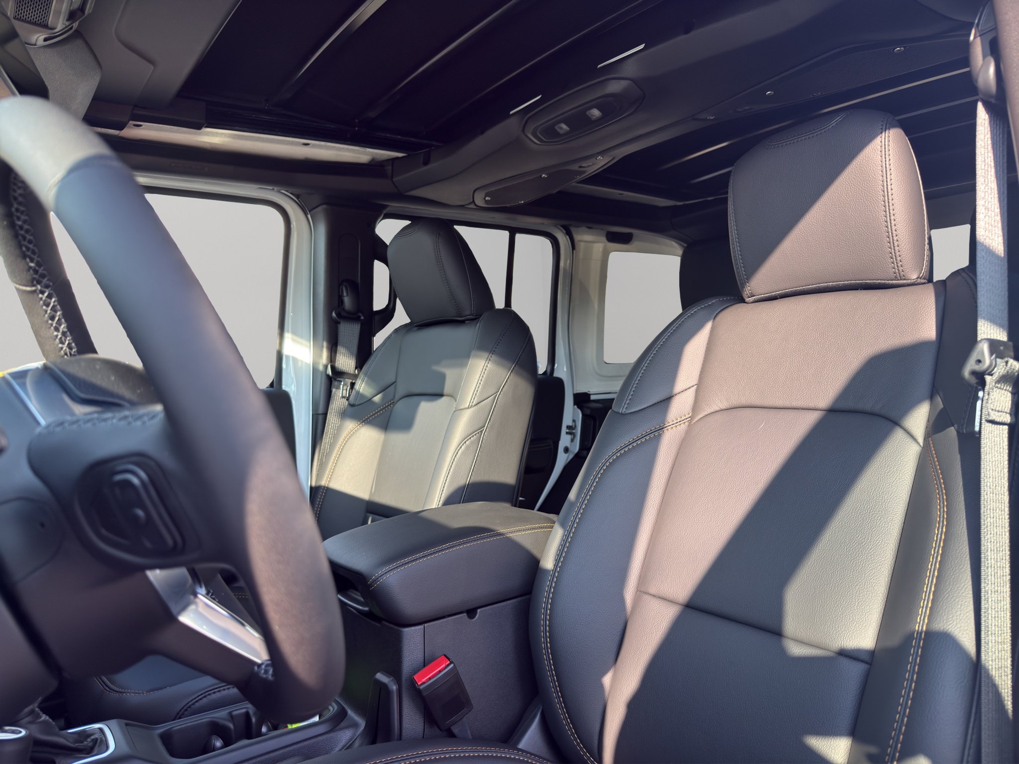 New 2027 Jeep Wrangler Unlimited Sahara AWD/4WD image 4
