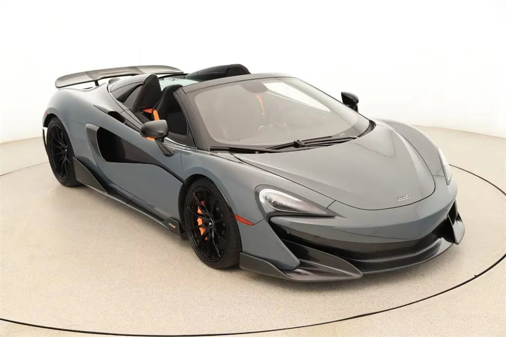 Used 2020 McLaren 600LT Spider image 2