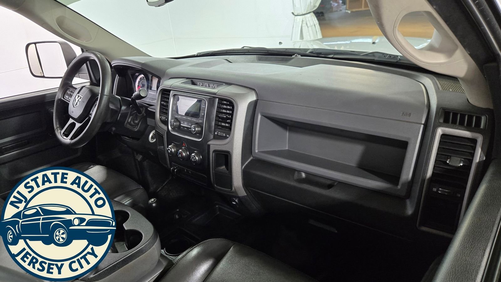 Used 2018 RAM 2500 Tradesman w/ Chrome Appearance Group image 30