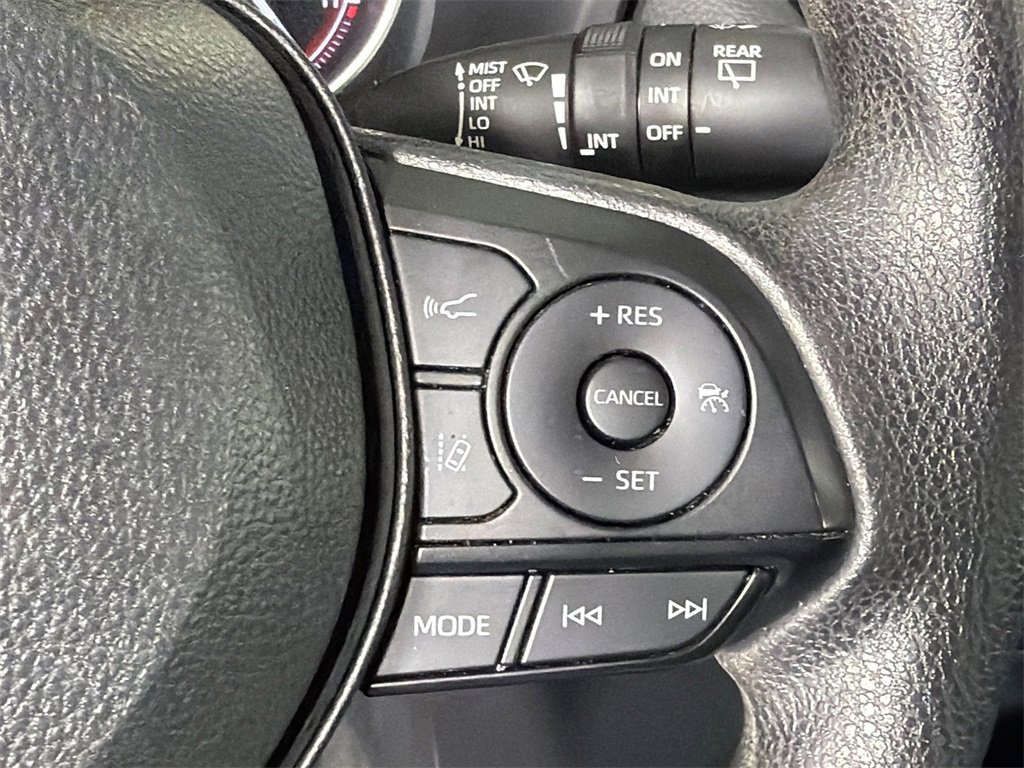 Used 2024 Toyota RAV4 XLE image 25