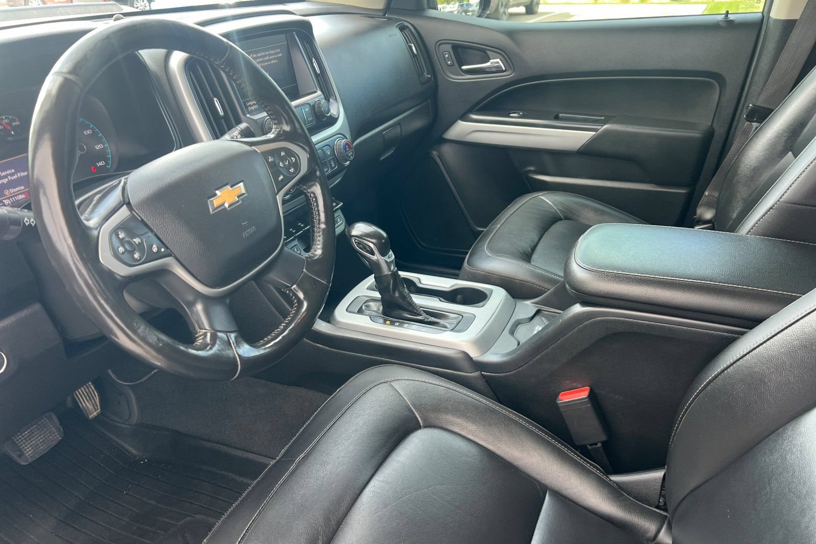 Used 2022 Chevrolet Colorado ZR2 w/ LPO, Door Decal Package AWD/4WD image 7