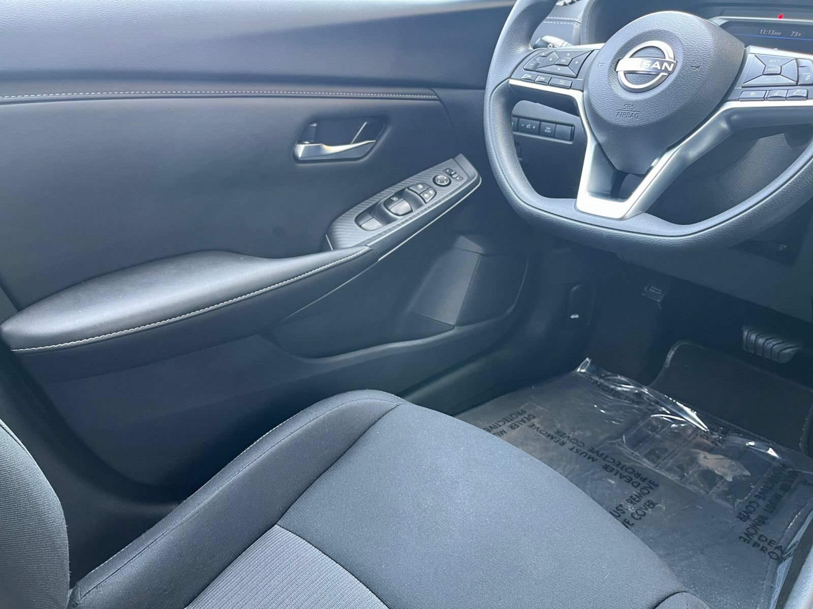 Used 2025 Nissan Sentra SV FWD image 39