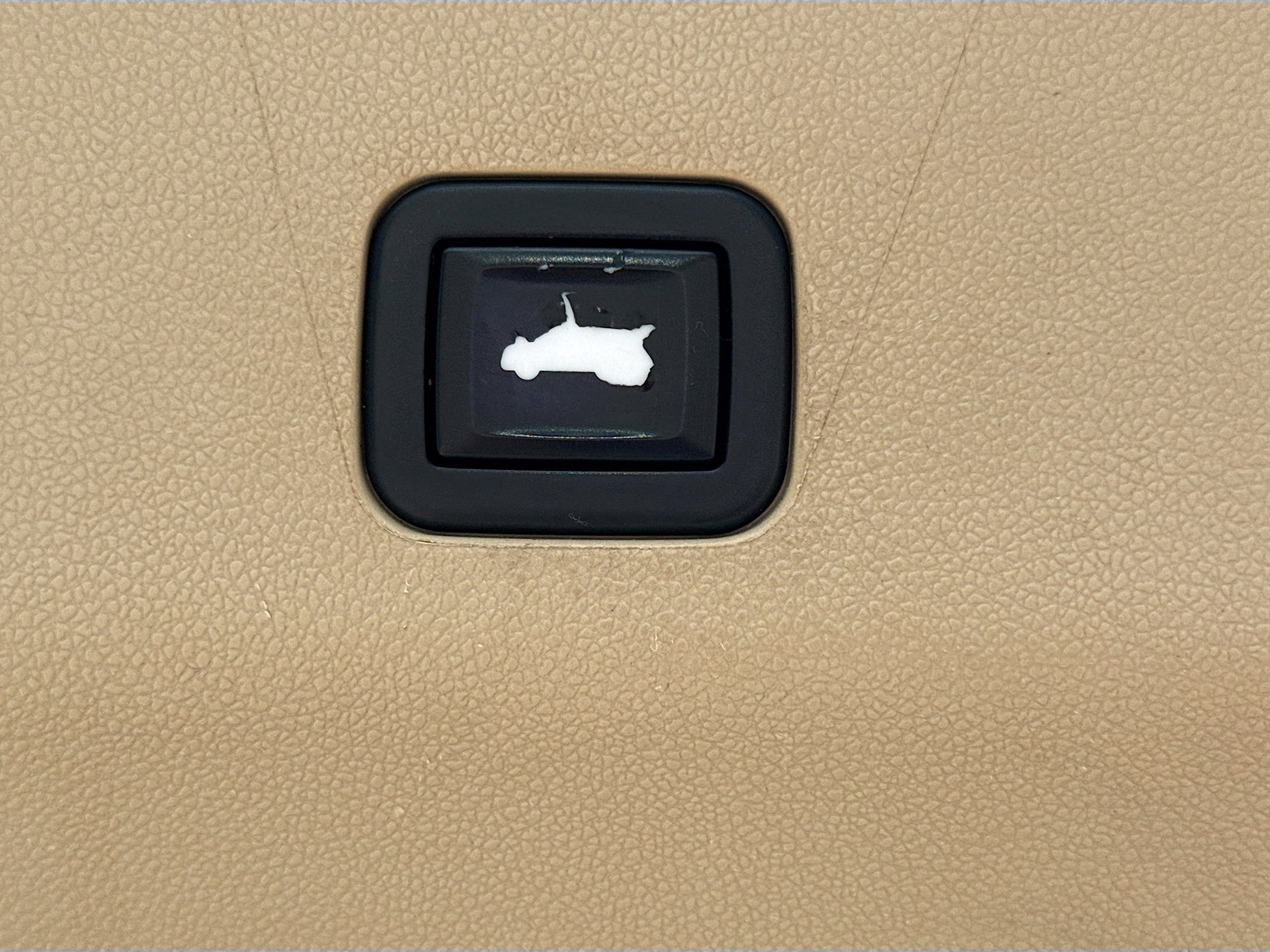 Used 2021 Cadillac Escalade ESV Premium Luxury w/ Driver Assist Tech Package AWD/4WD image 14