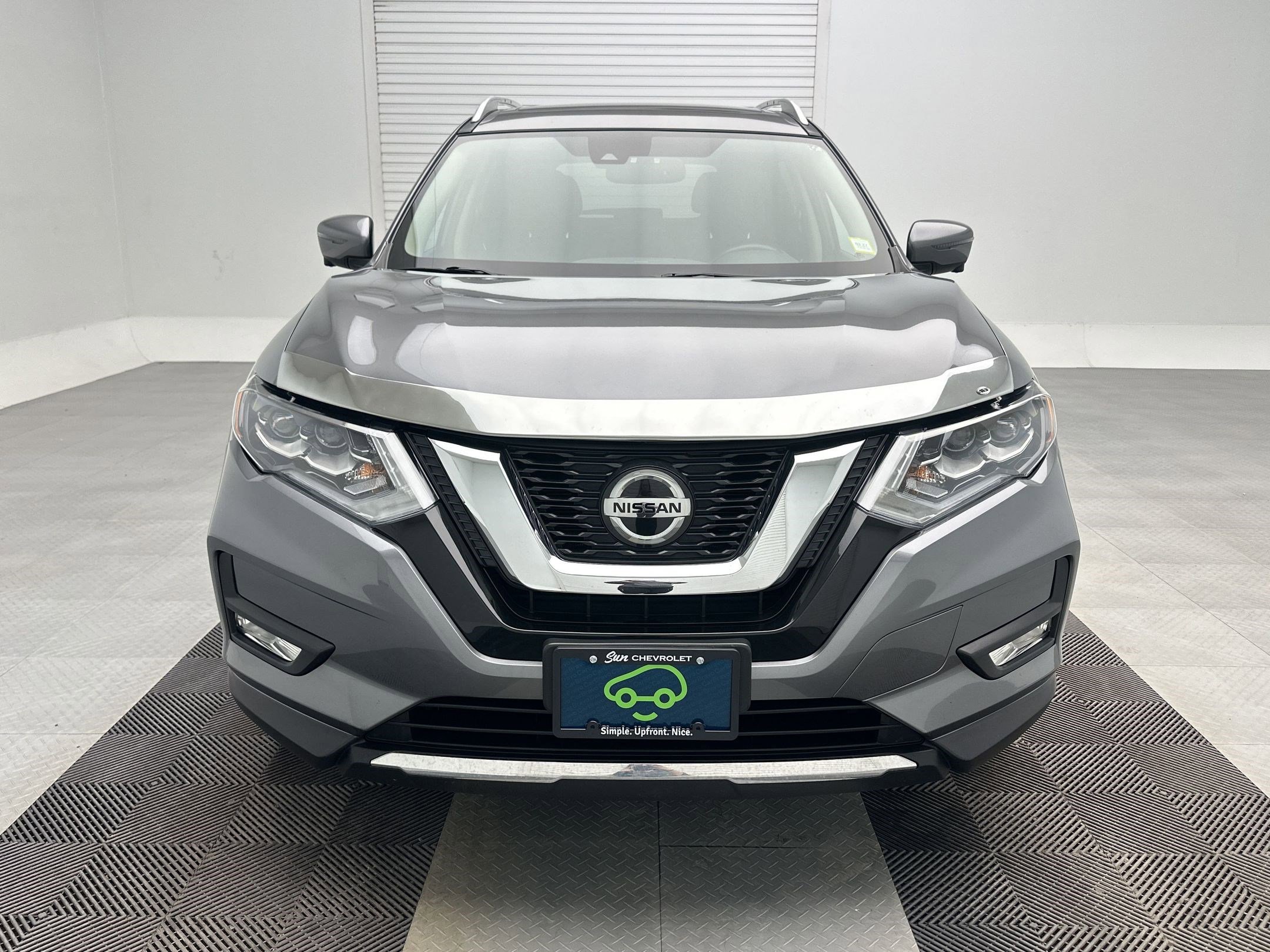 Used 2018 Nissan Rogue SL w/ Premium Package image 6