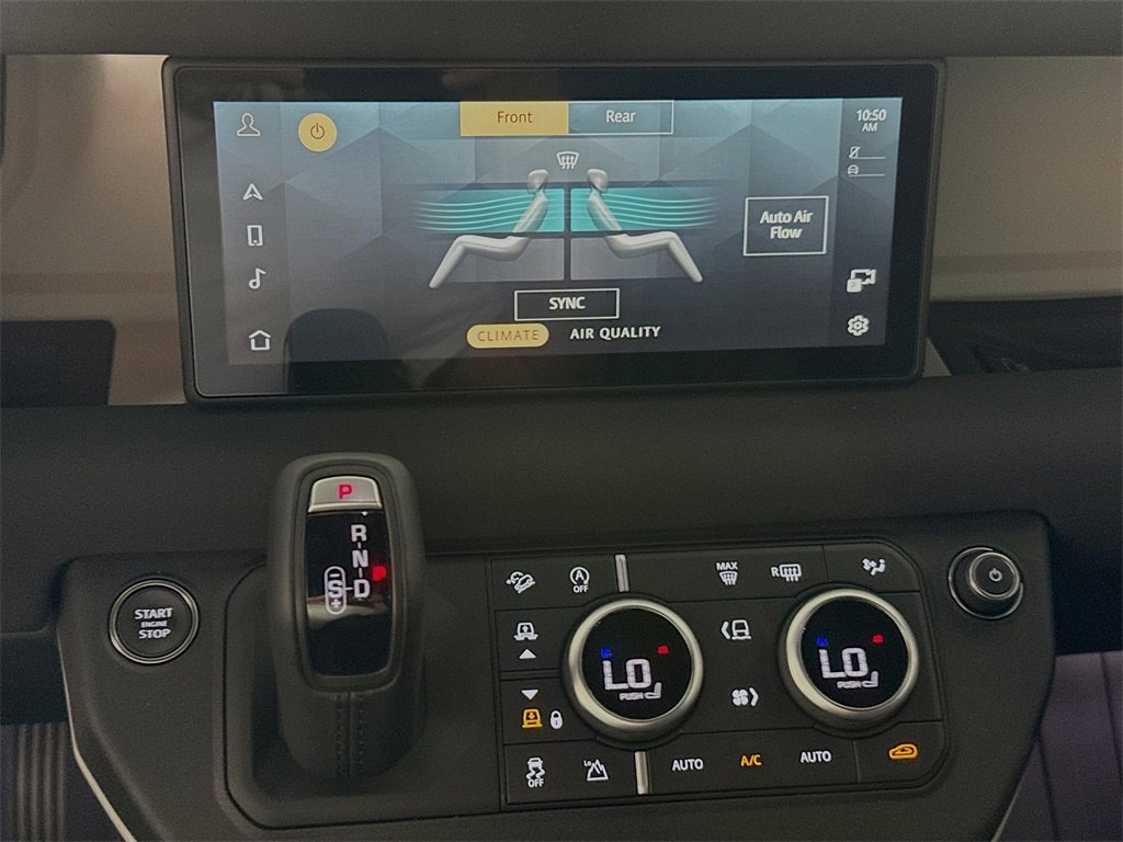 Used 2023 Land Rover Defender 110 X-Dynamic SE image 16