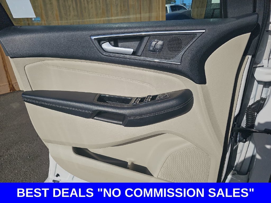 Used 2017 Ford Edge Titanium AWD/4WD image 27