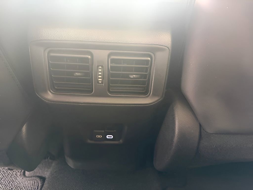 Used 2024 Toyota RAV4 XLE Premium AWD/4WD image 23
