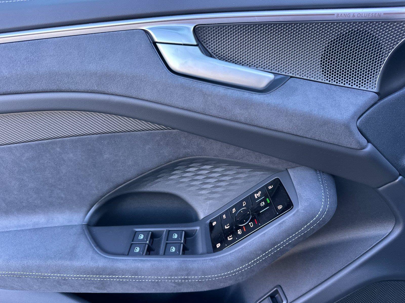 New 2026 Audi A6 Prestige AWD/4WD image 10