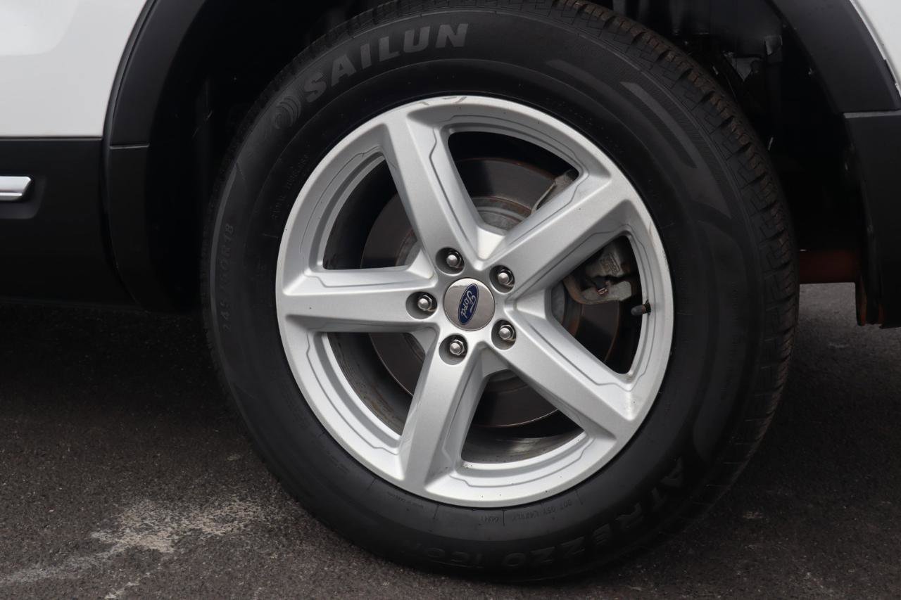 Used 2017 Ford Explorer XLT image 25