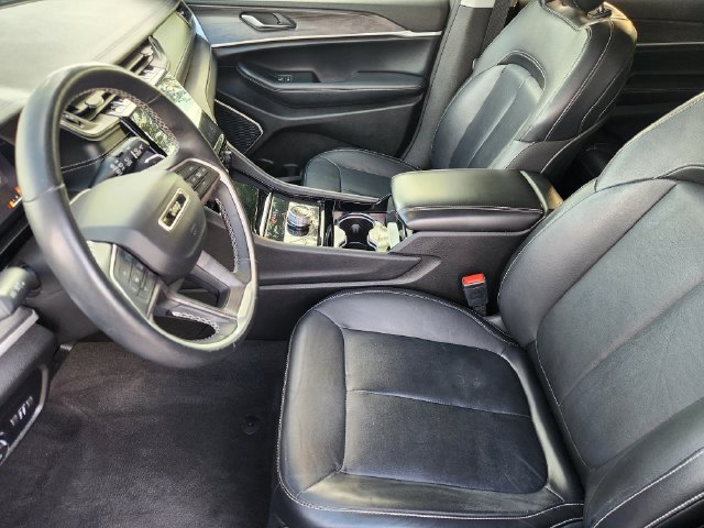Used 2021 Jeep Grand Cherokee L Limited RWD image 14