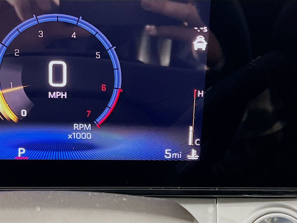 New 2026 Chevrolet Trax LT w/ Driver Confidence Package image 12