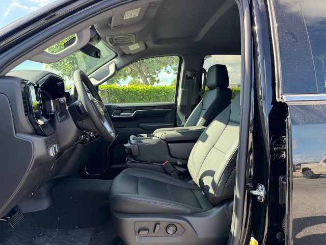 New 2026 GMC Sierra 1500 SLT AWD/4WD image 10