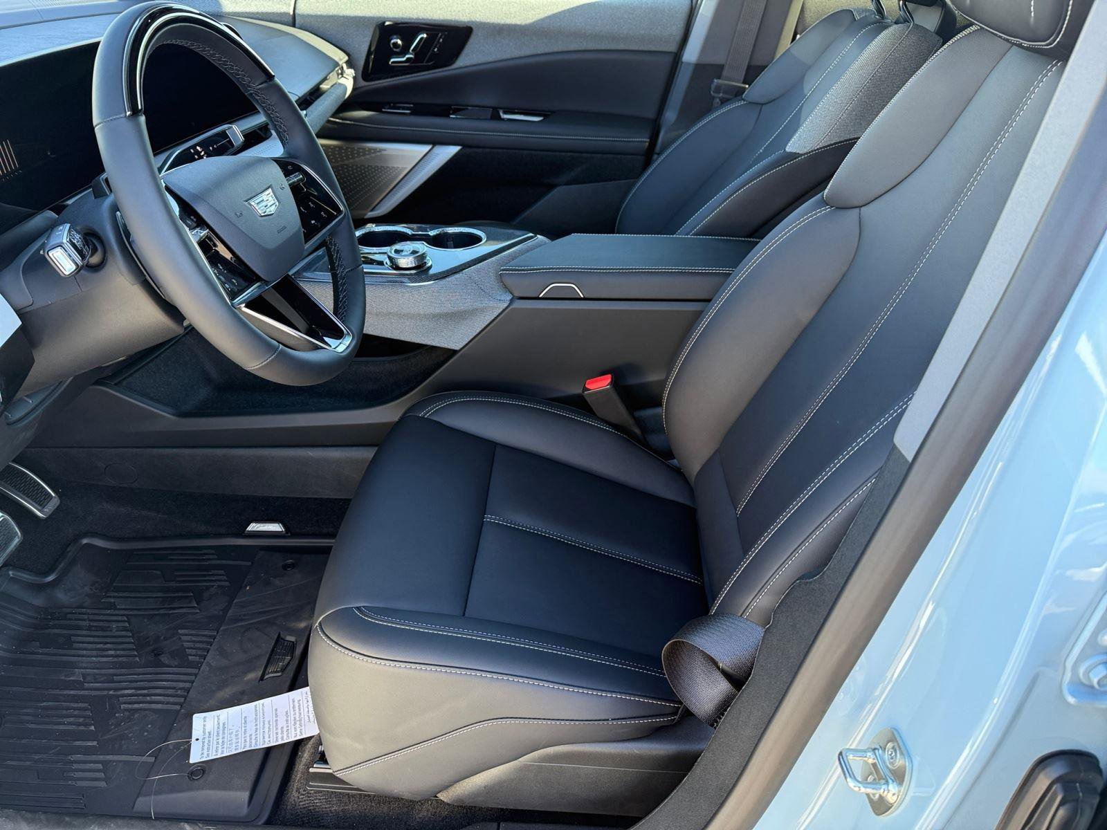 New 2026 Cadillac Optiq Sport 1 image 10