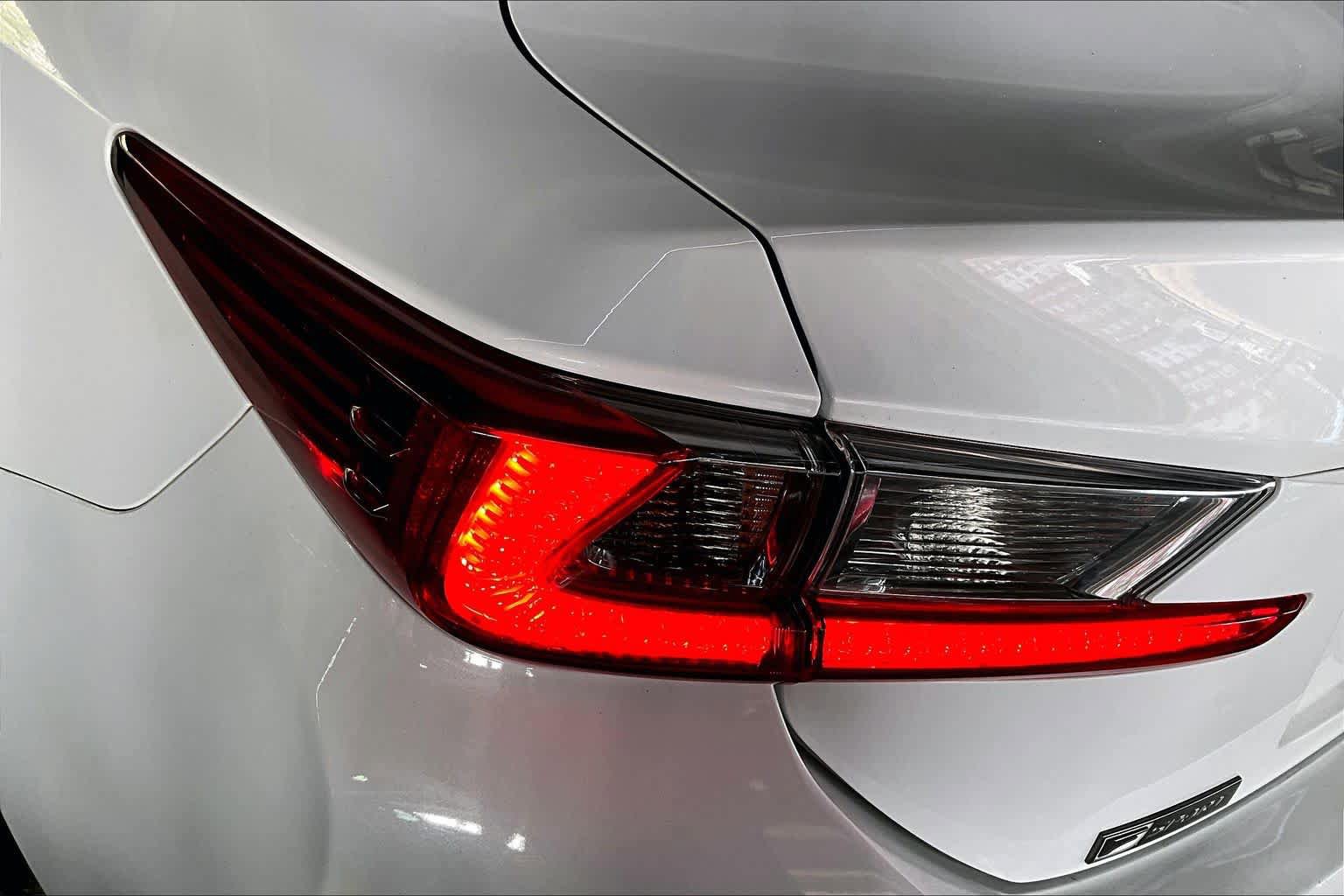 Used 2015 Lexus RC 350 w/ F Sport w/Summer Tires RWD image 28